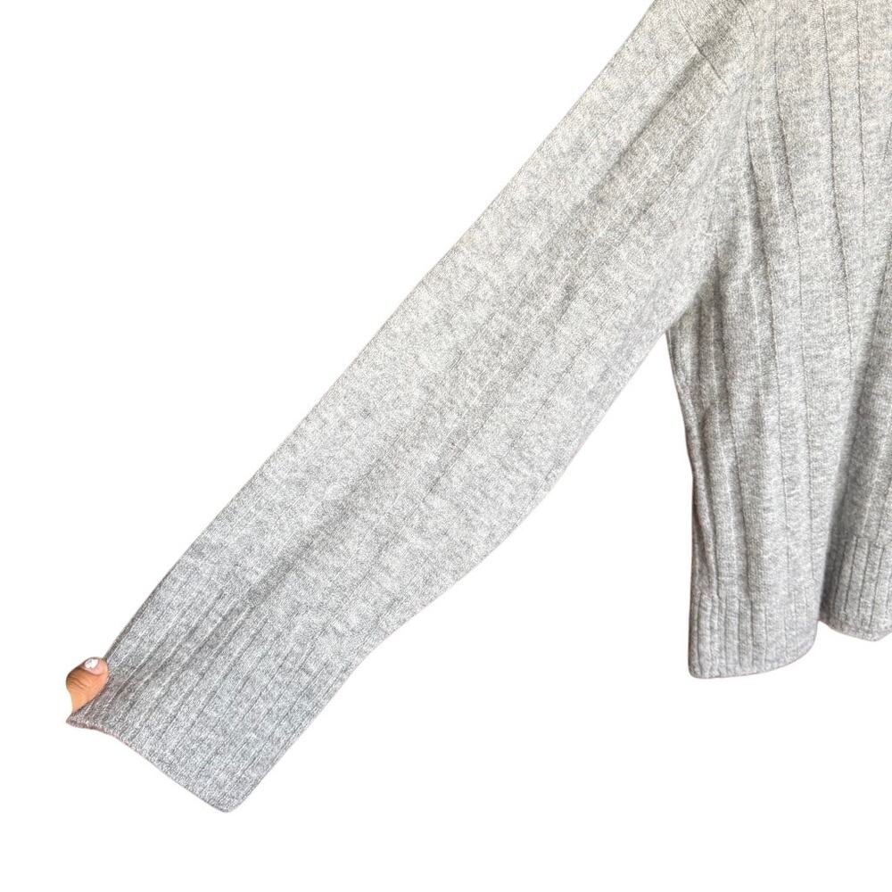 J.Crew Ribbed Mockneck Sweater in Supersoft Yarn Gray Size Medium Alpaca Wool‎ - Picture 13 of 13